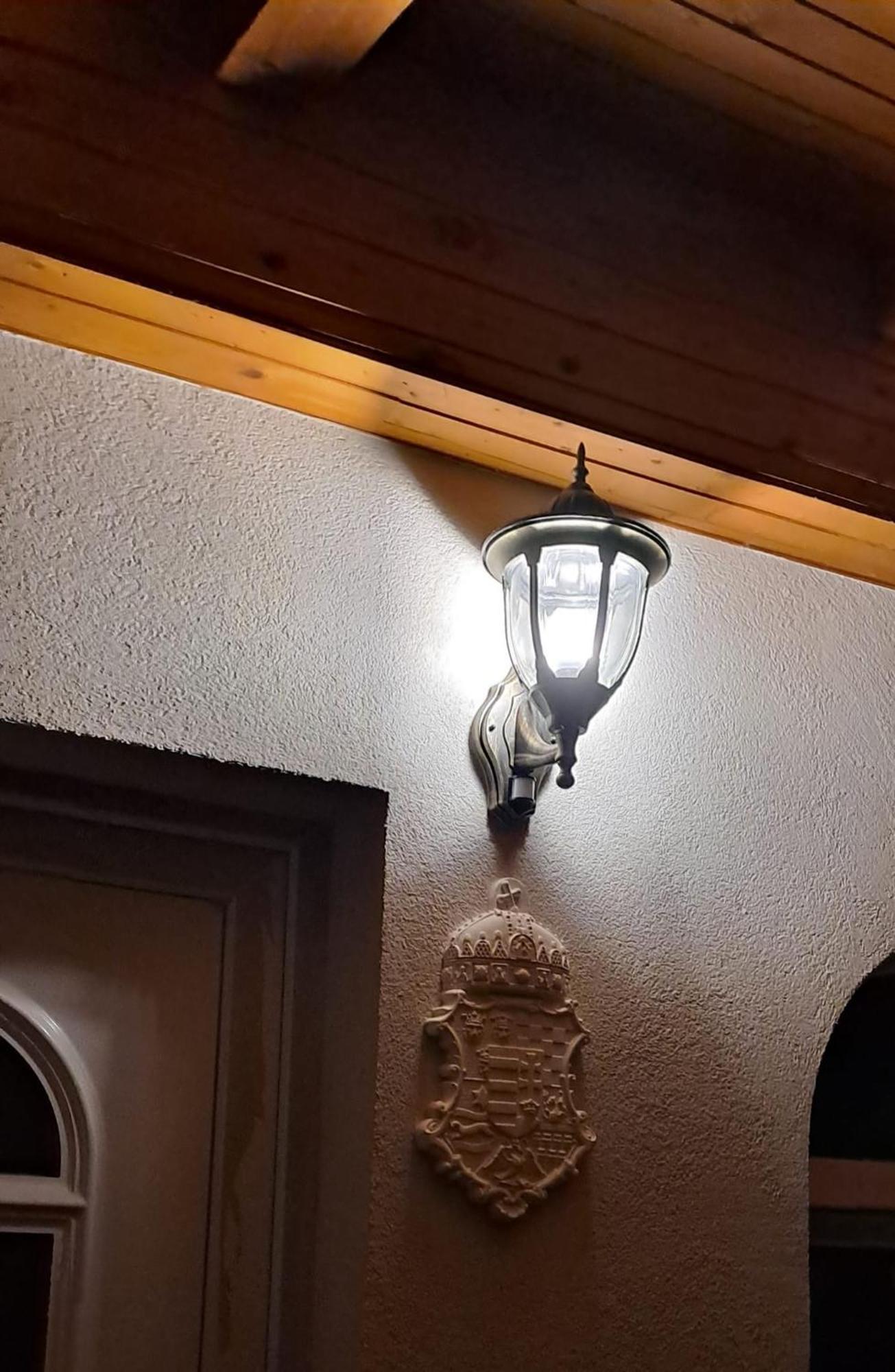 Manipura Βίλα Szemenyecsörnye Εξωτερικό φωτογραφία